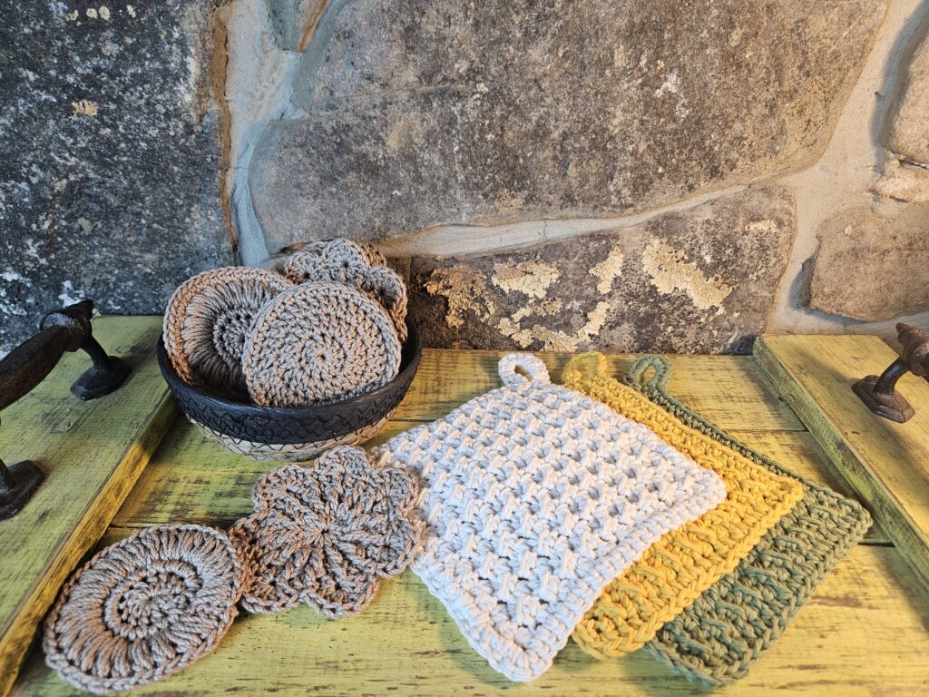 Face Cloth and Scrubby Set